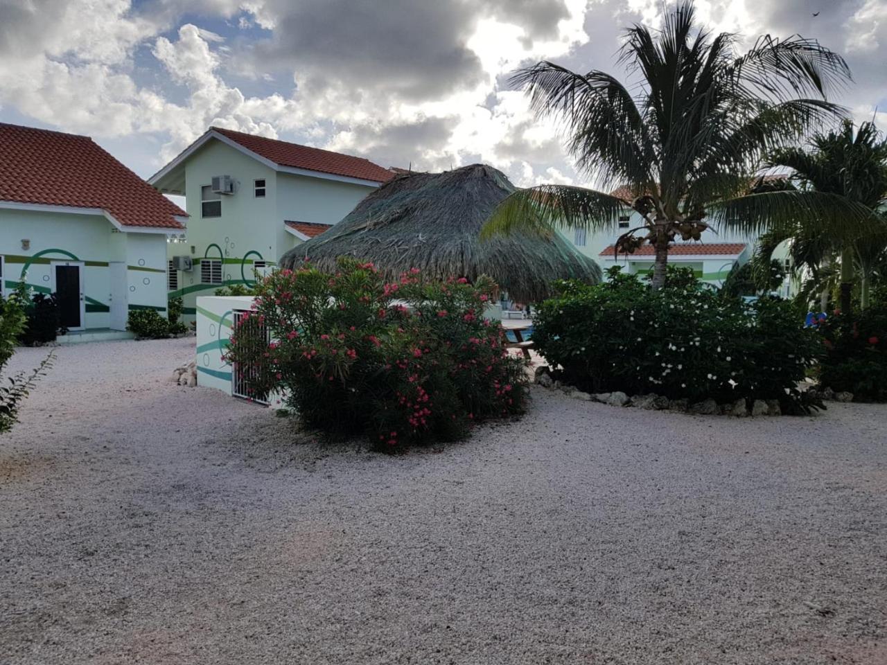 Alifra Apartment Lagun Luaran gambar